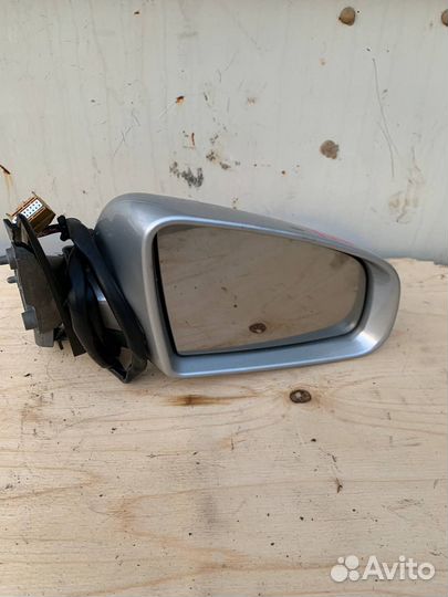 Зеркало заднего вида Ауди А4 В7 правое Audi A4 B7