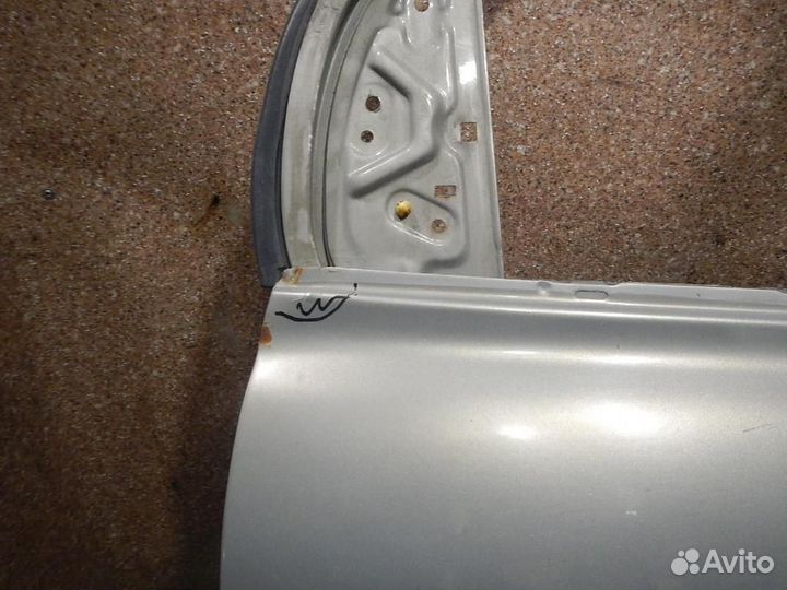 Дверь задняя правая Hyundai Sonata