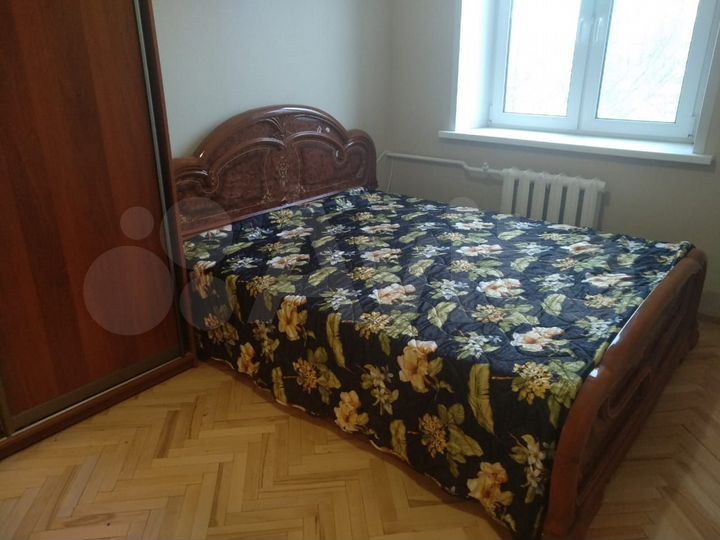 2-к. квартира, 55 м², 4/8 эт.