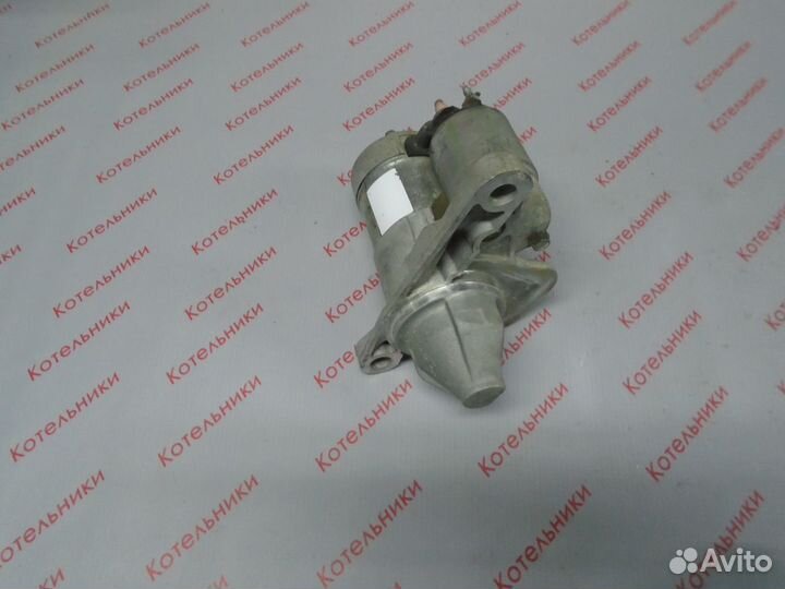 Nissan 23300-EN22C Стартер