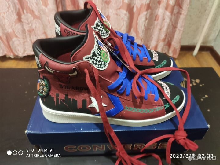 Кроссовки Converse