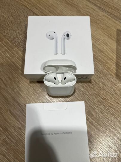 Наушники Apple Airpods A1523