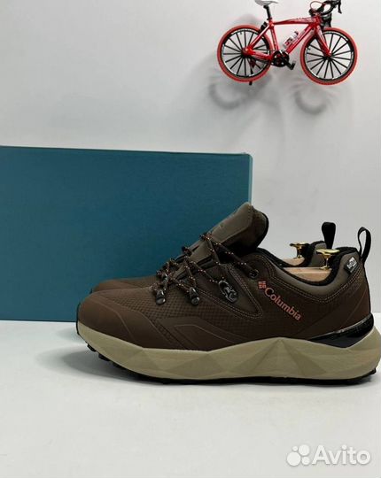 Кроссовки Columbia модные