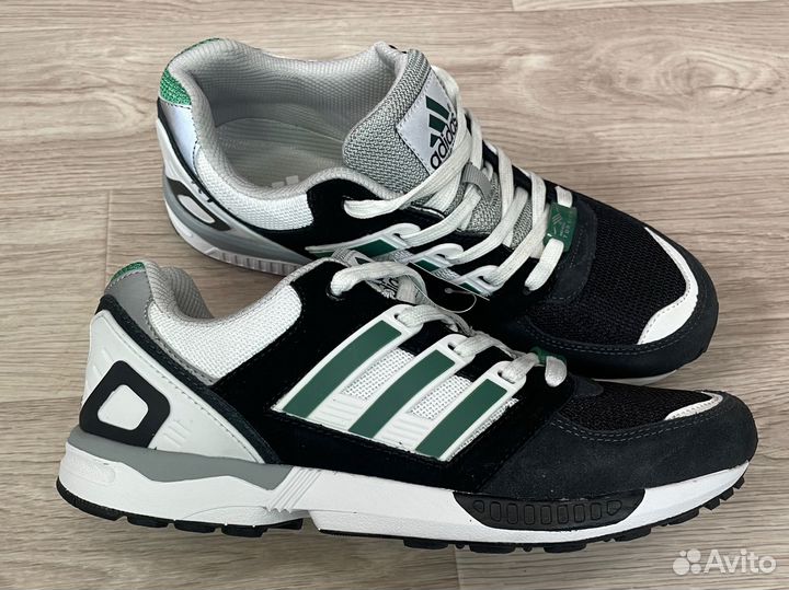 Adidas torsion