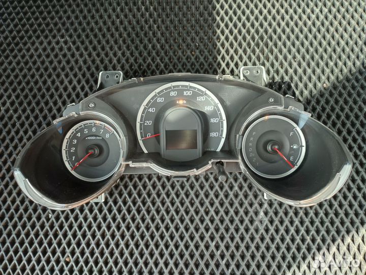 Панель приборов honda fit shuttle GG8