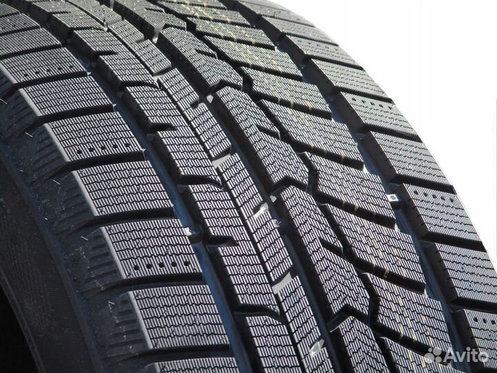 Fortune FSR-901 225/50 R18 99