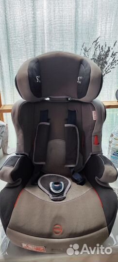 Автомобильное детское кресло от 9 до 36 кг