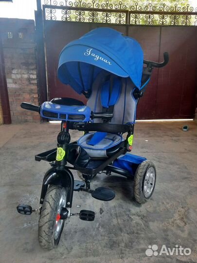 Трёхколёсный велосипед