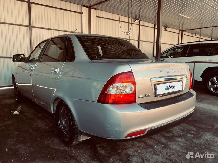 LADA Priora 1.6 МТ, 2008, 200 000 км