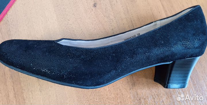 Туфли новые натуральная кожа 38