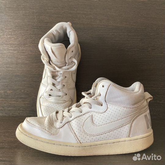 Кроссовки nike женские