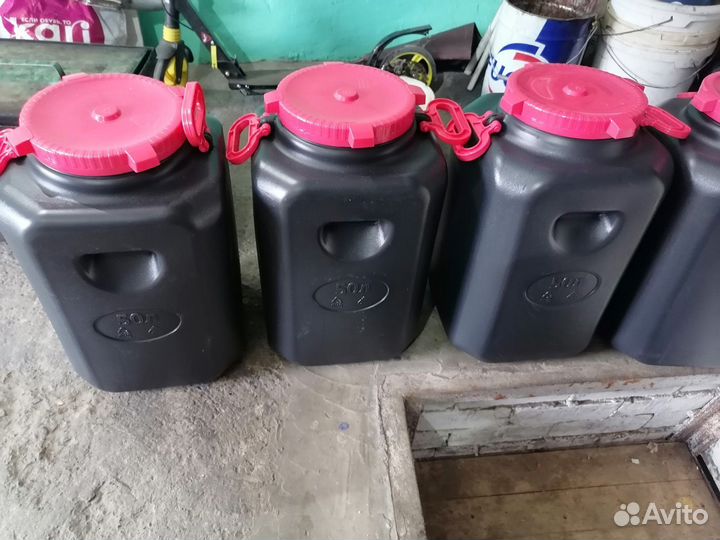 Пластиковые бочки б/у 50л