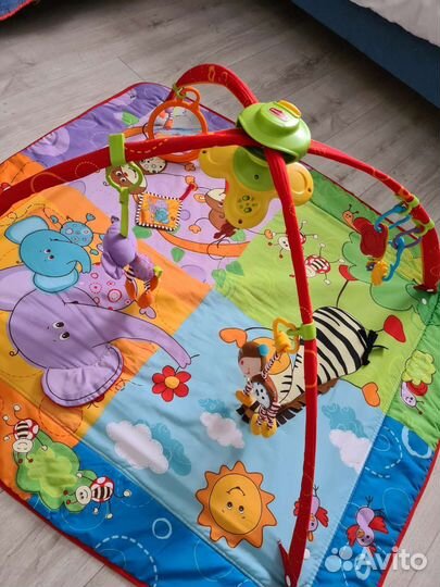 Развивающий коврик tiny love