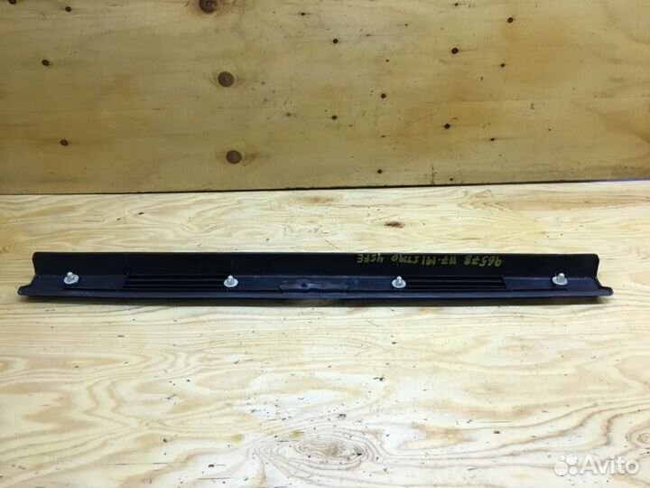 Накладка замка багажника Toyota Corona ST190 4SFE