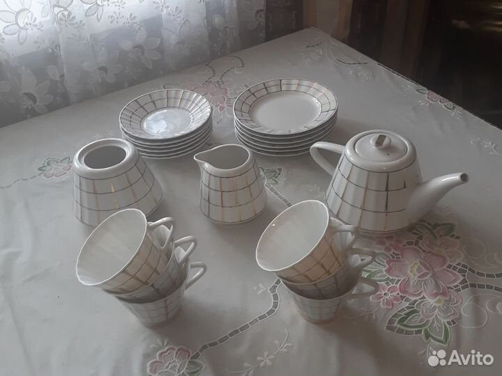 Фарфоровый чайный сервиз СССР на 6 персон