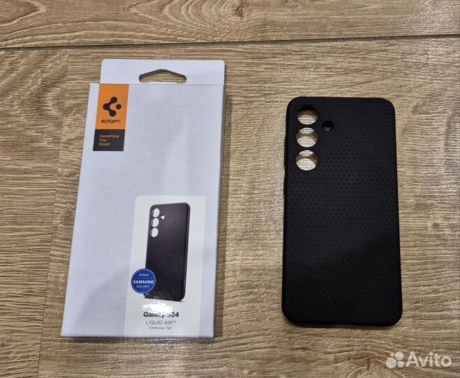 Чехол Spigen для Samsung Galaxy S24