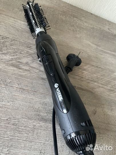 Фен щетка vitek