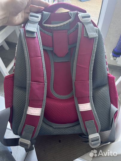 Рюкзак школьный для девочки начальная школа