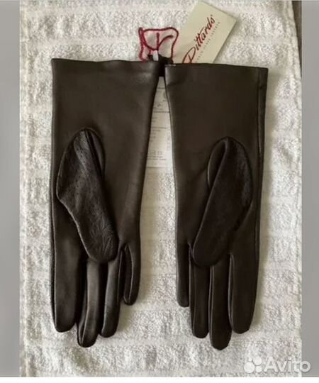 Перчатки женские кожаные Новые размер 17(6.5)