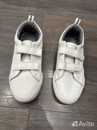 Кроссовки детские 35 размер
