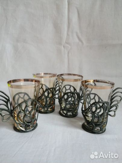 Стопки в подстаканниках