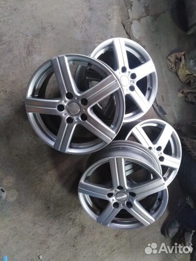 Шинка диски литые ровные не варенные р 16