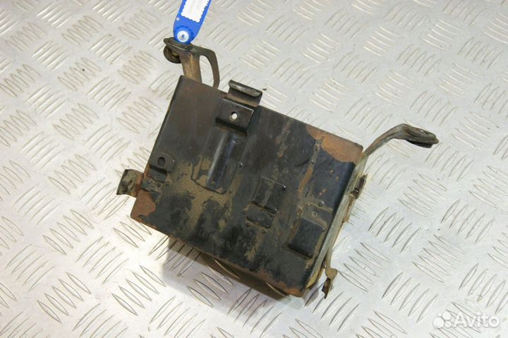 Ящик под аккумулятор Suzuki GSX400F