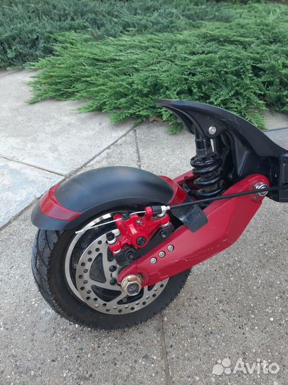 Электросамокат 2000W kugoo G1