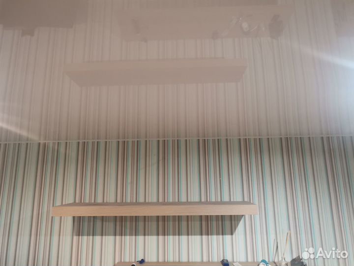 Полка навесная IKEA