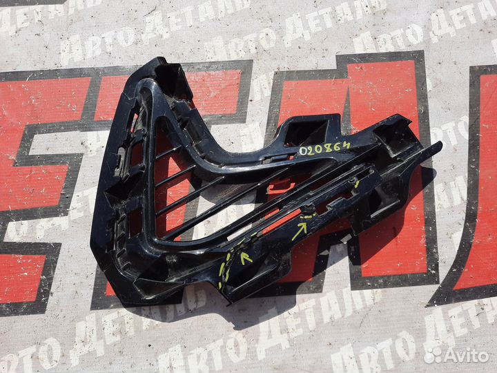 Решетка переднего бампера Hyundai Sonata 8 2018