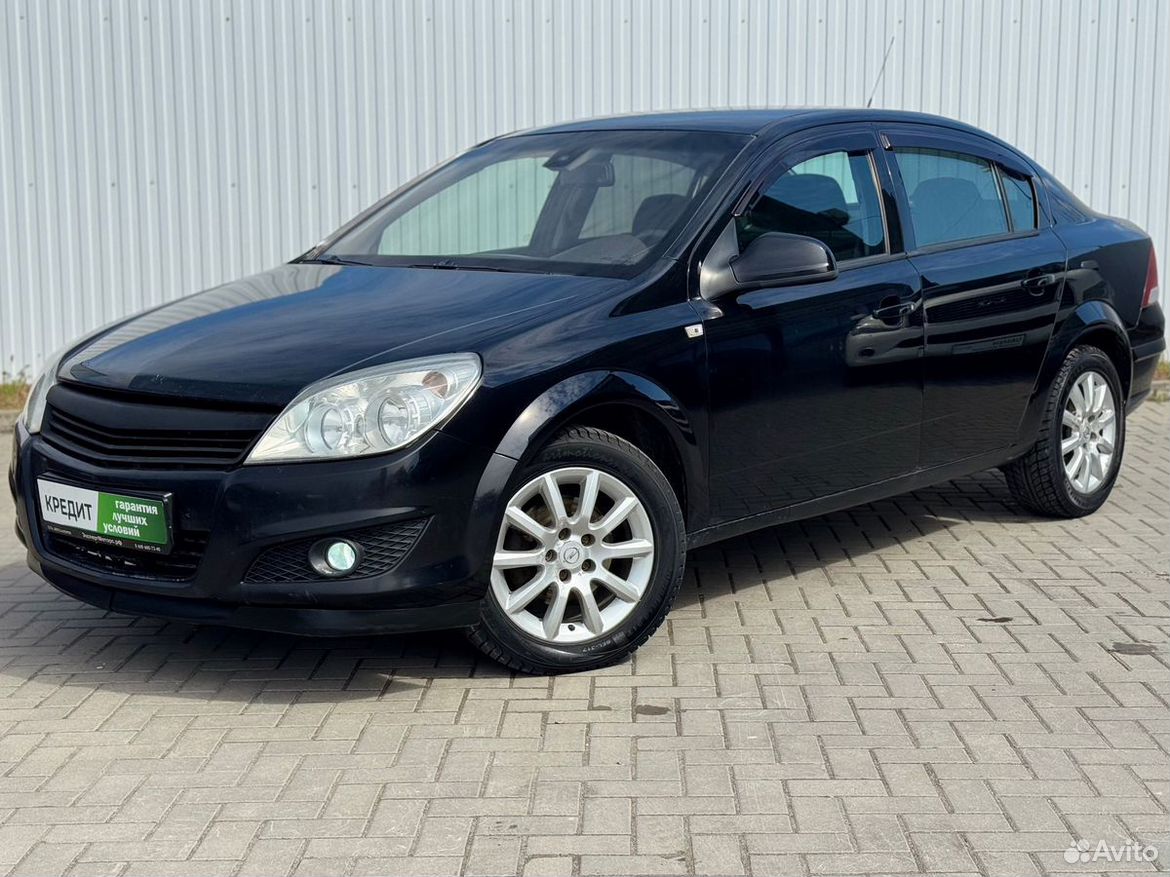 Opel Astra 1.8 MT, 2011, 199 000 км