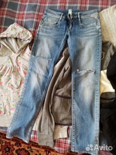 Продам одежду для девочки - подростка