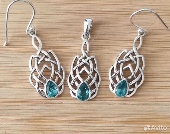 Неоновый апатит кулон