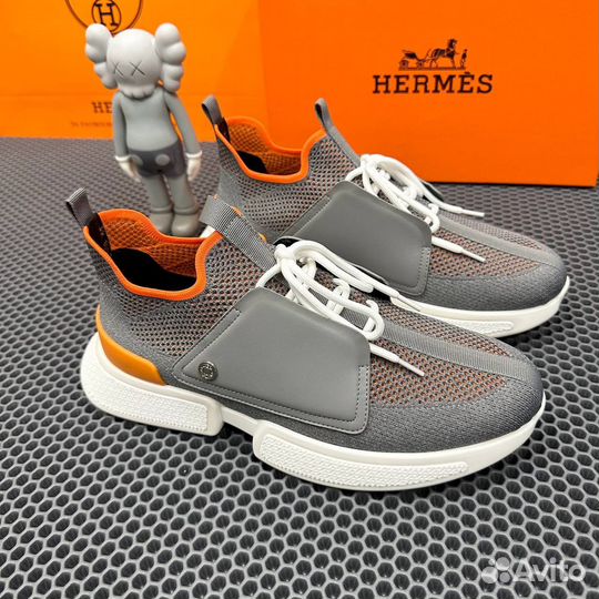 Кроссовки Hermes мужские бежевые белые