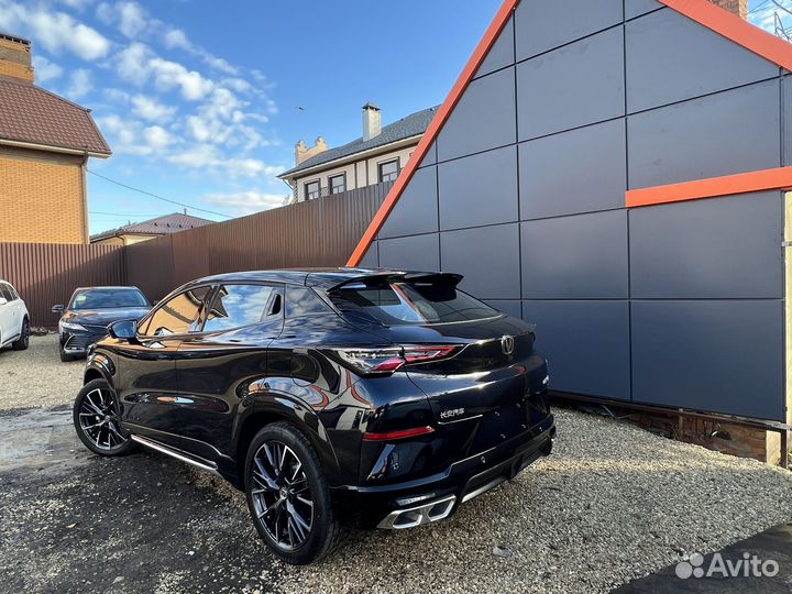 Changan UNI-T 1.5 AMT, 2023, 600 км