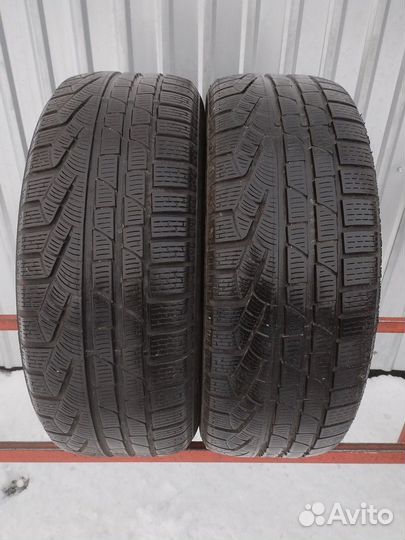 Pirelli Winter Sottozero II 225/60 R16