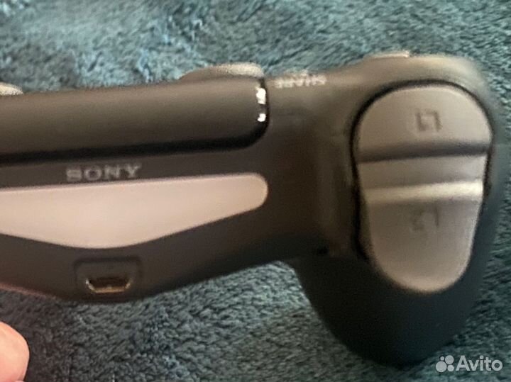 Sony PS4 pro 1tb