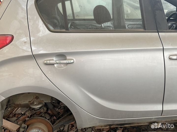 Дверь задняя правая hyundai i20