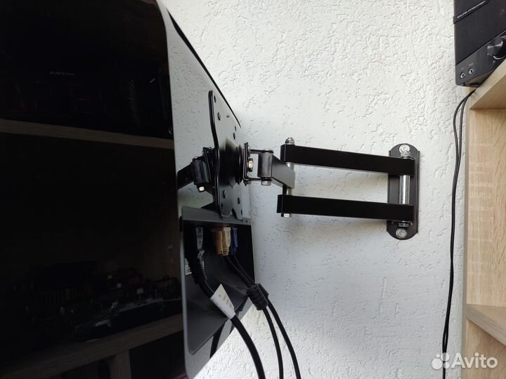 FullHD монитор Samsung P2250