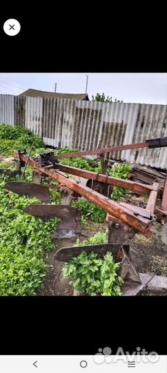 Плуг Белагромаш-Сервис 3-5 корп. (ПГВ), 1989