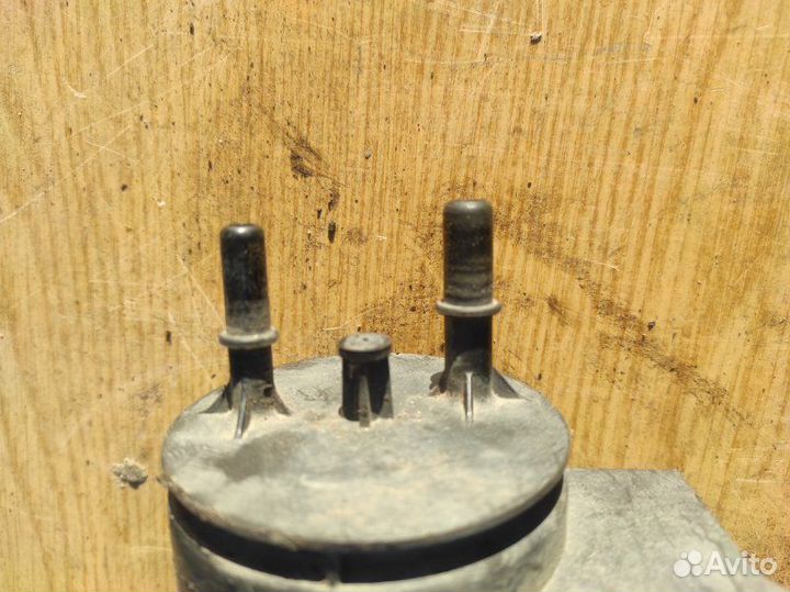 Абсорбер Ford Focus 2 2005-2011