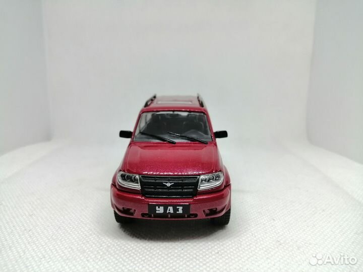 Модель УАЗ-3163 «Патриот» 