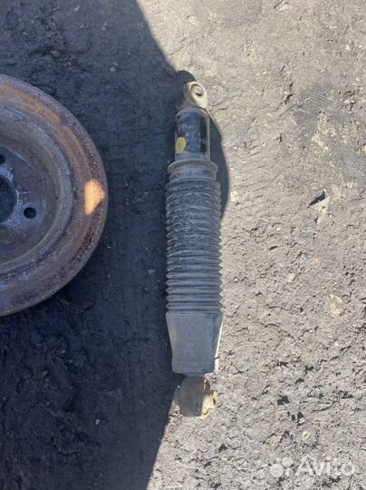 Киа рио 3 задние стойки