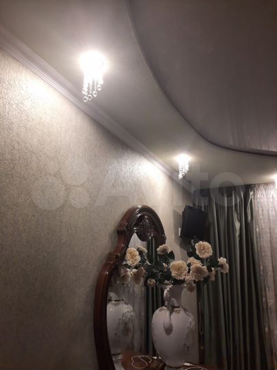 2-к. квартира, 54 м², 2/5 эт.