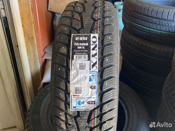 ONYX NY-W703 215/60 R16 99H