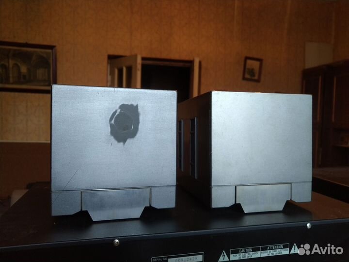 Колонки магнитола Hitachi TKR-W5