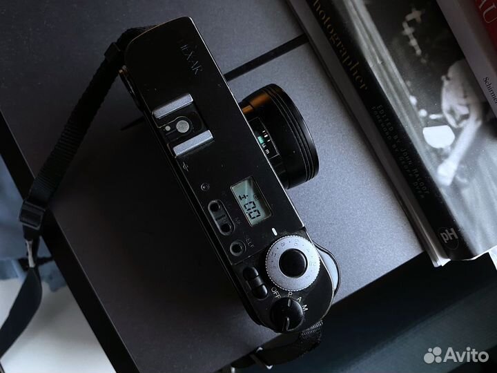 Плёночный фотоаппарат Konica Hexar AF