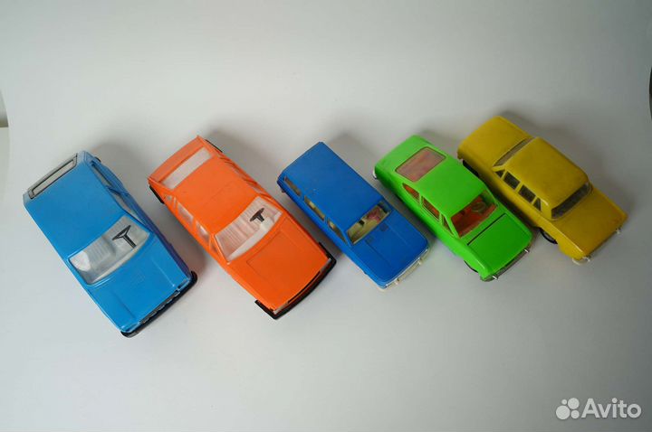 Машинки иннерционные