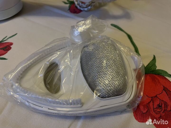 Паровой утюжок отпариватель