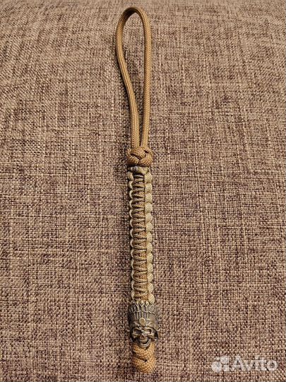 Темляк/брелок из паракорда